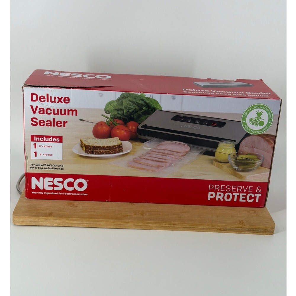 Nesco Deluxe Vacuum Sealer VS-101S Silver New Open Box Condition Built-in Cutter